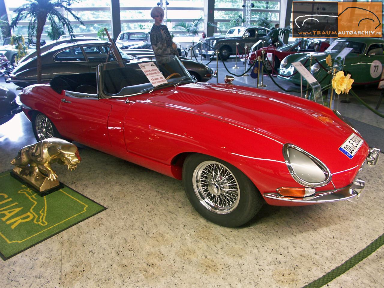 Jaguar E-Type Series I Roadster '1963.jpg 220.3K